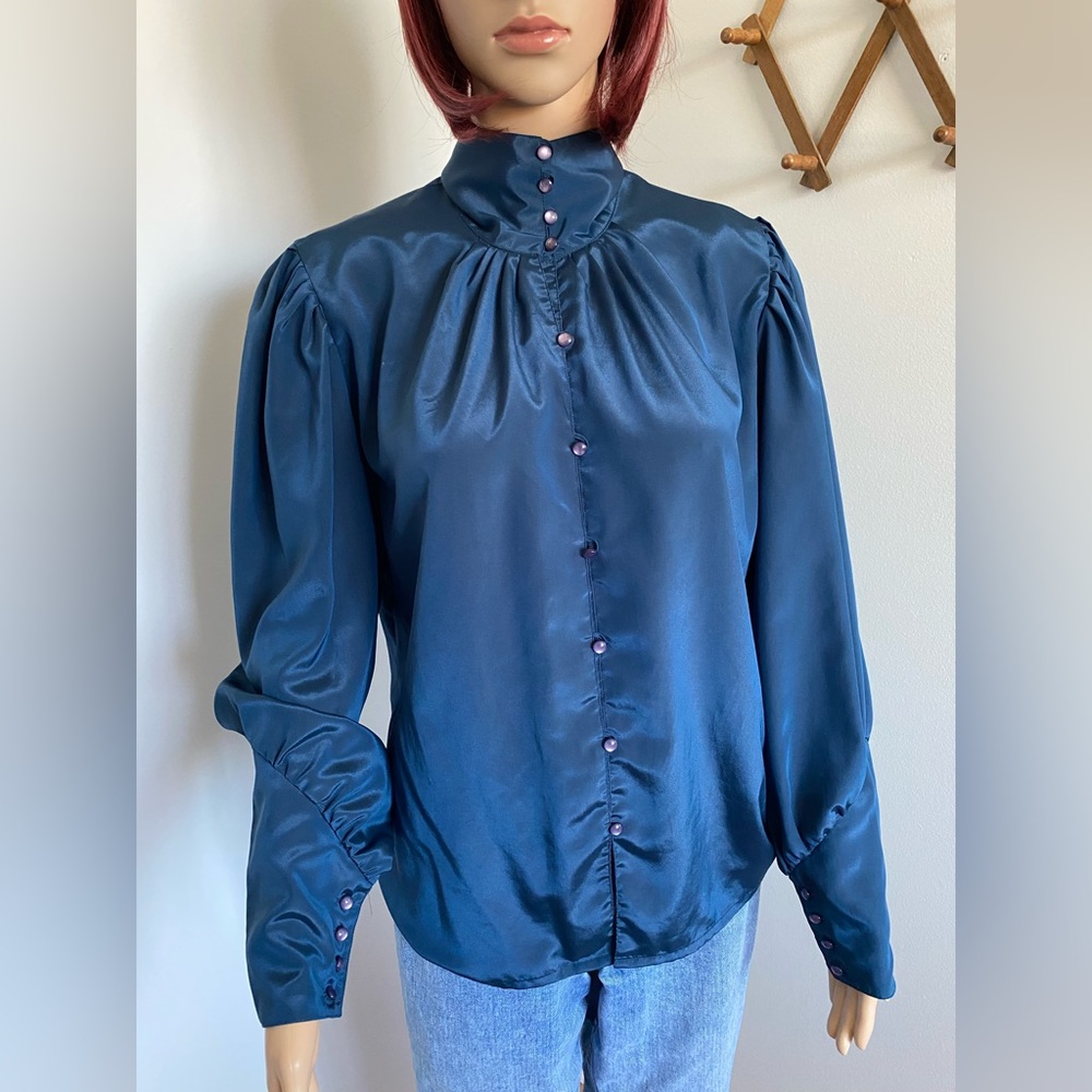 Kara vintage Blouse